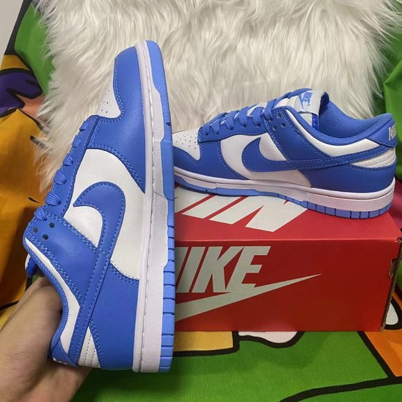 Women's Nike blue sneakers - Picture 4 of 5